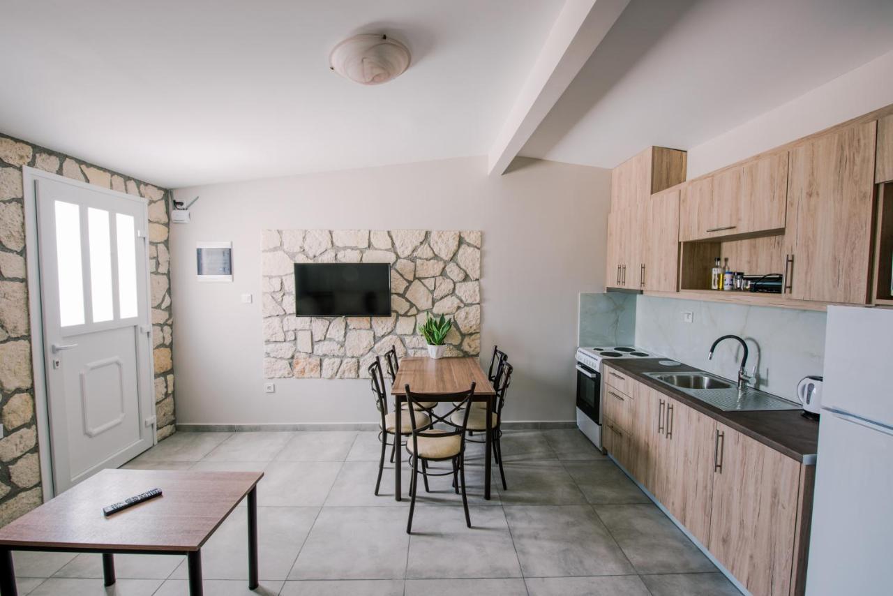 Acrocorinth Apartments Extérieur photo