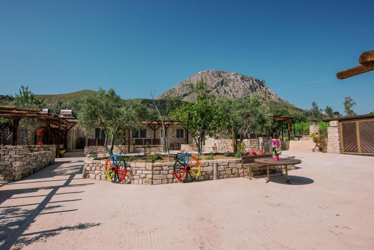 Acrocorinth Apartments Extérieur photo
