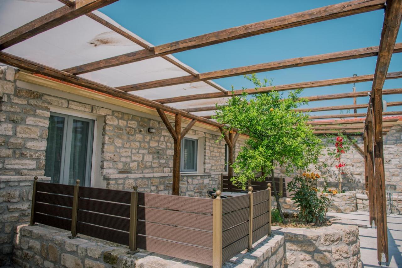 Acrocorinth Apartments Extérieur photo