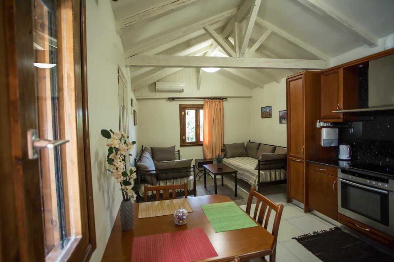 Acrocorinth Apartments Extérieur photo