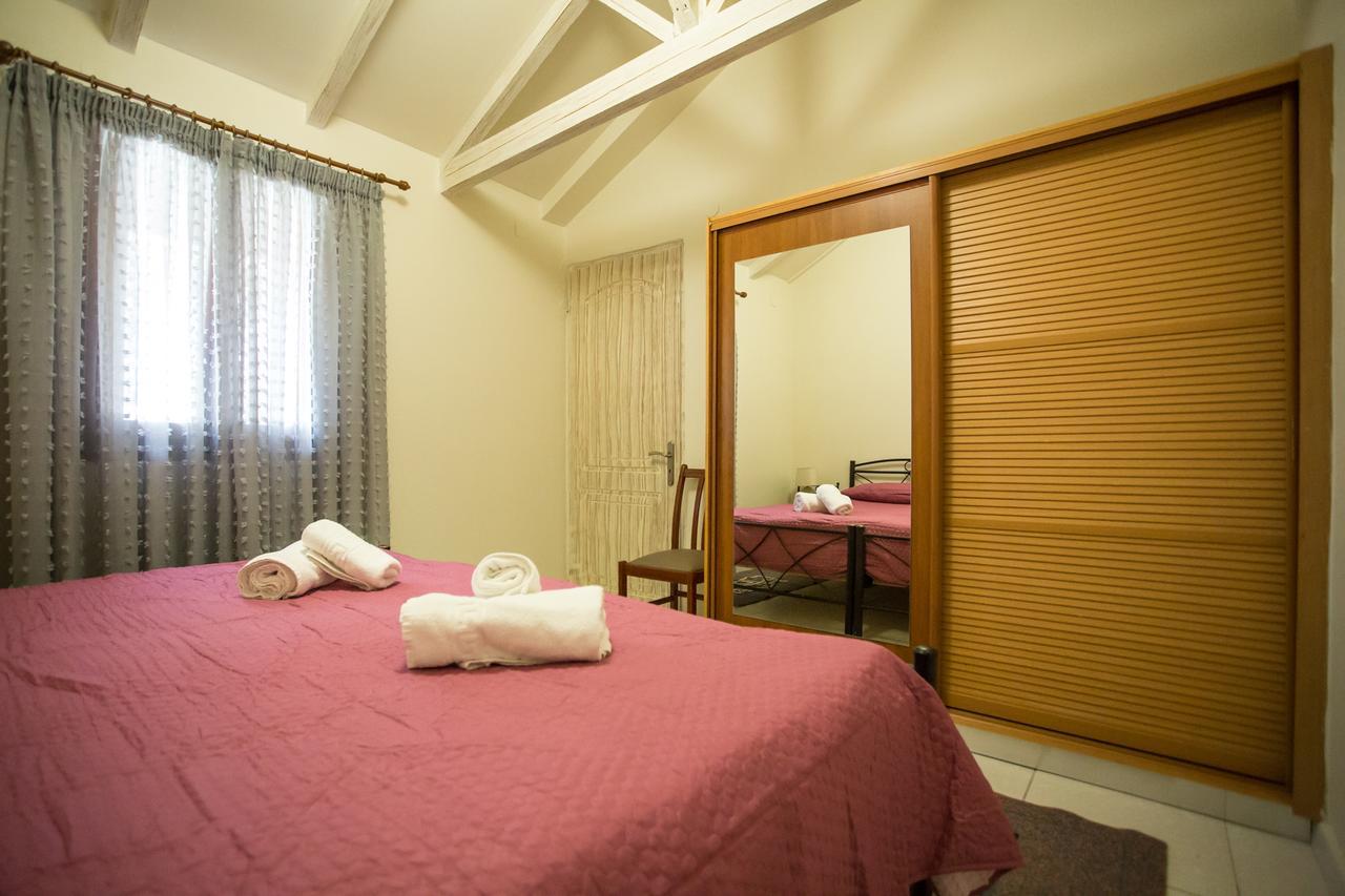 Acrocorinth Apartments Extérieur photo
