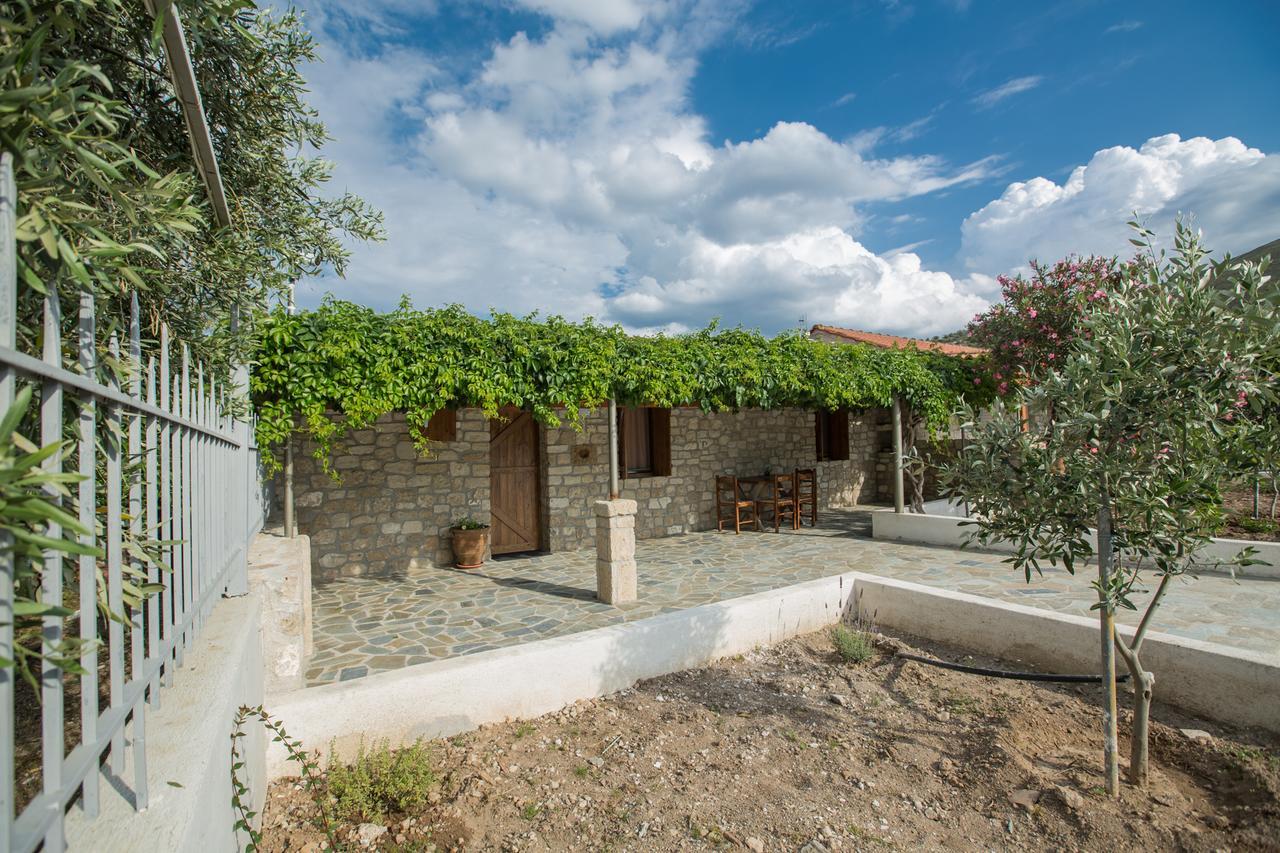 Acrocorinth Apartments Extérieur photo